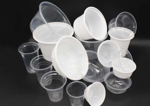 مضرات مصرف ظروف پلاستيكي
